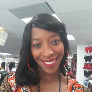 Meet your Posher, Desiree